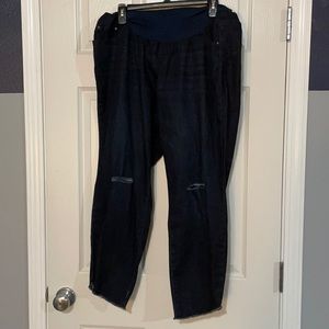 MATERNITY Jessica Simpson ripped knee, fringe slant legged pants